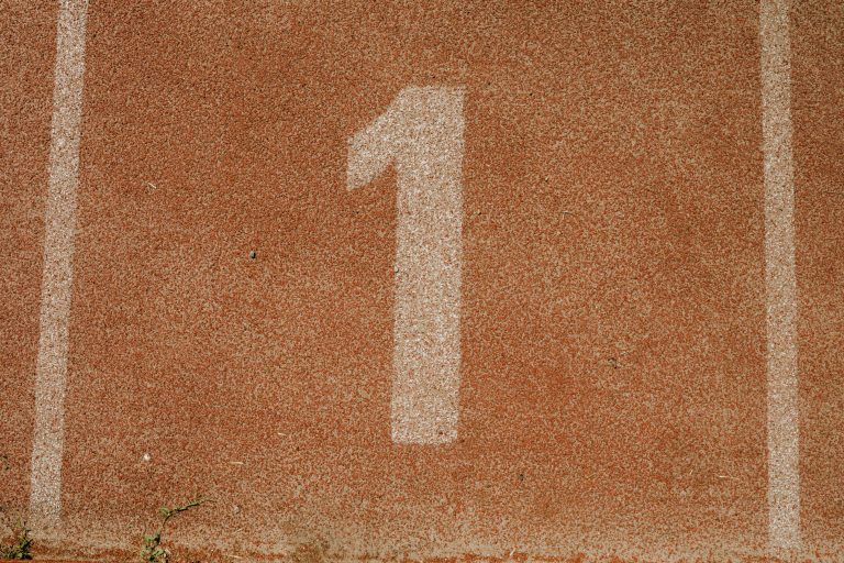 cara-menarik-karyawan-terbaik